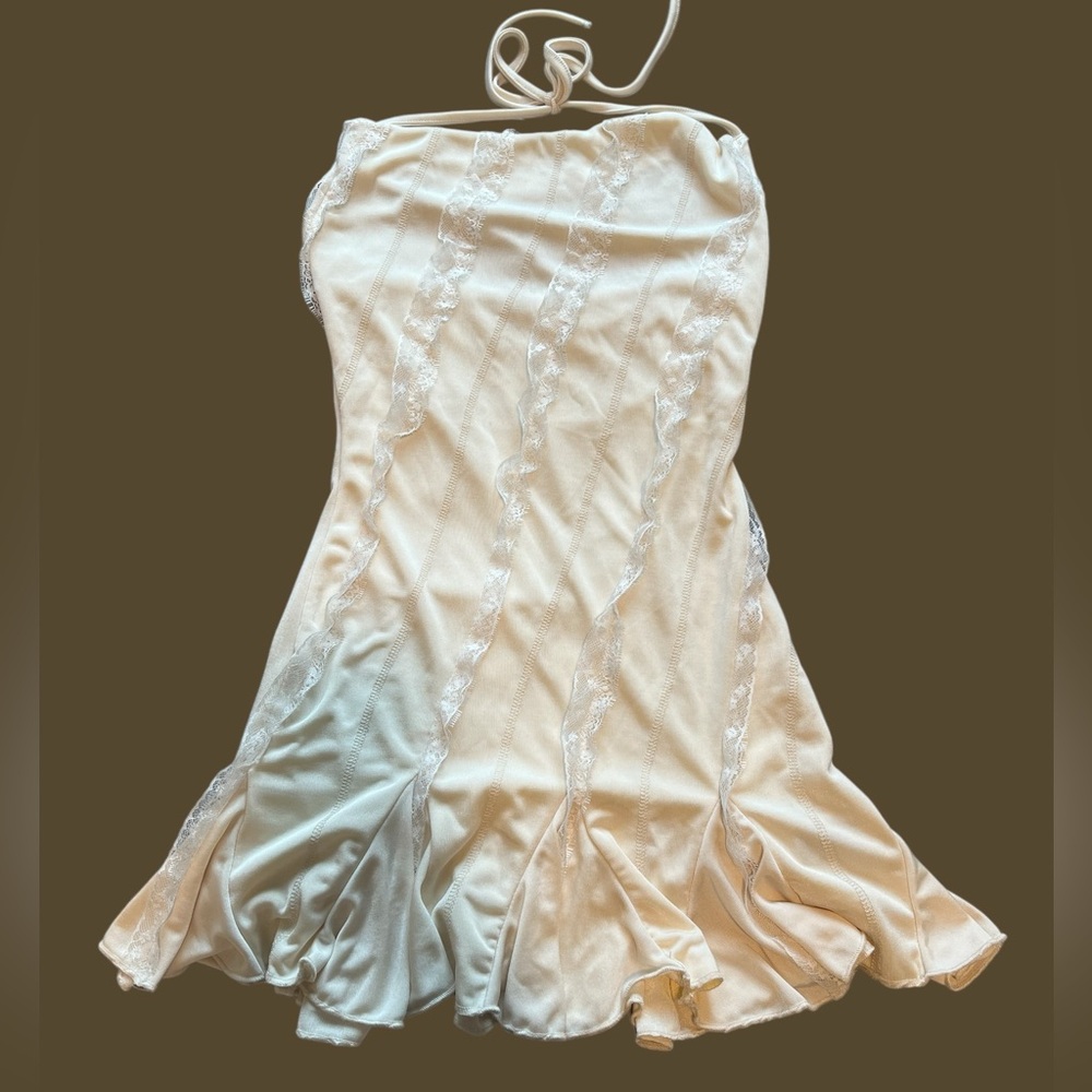 Solid Lace Trim Halter dress